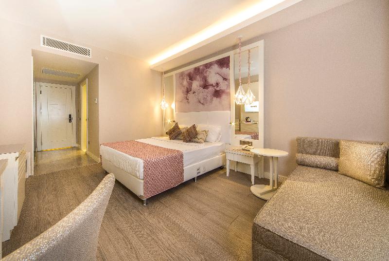 اتاق خانوادگی, Diamond Premium Hotel & Spa