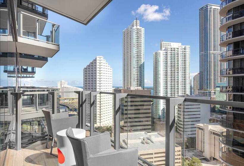 Sviitti, East Miami