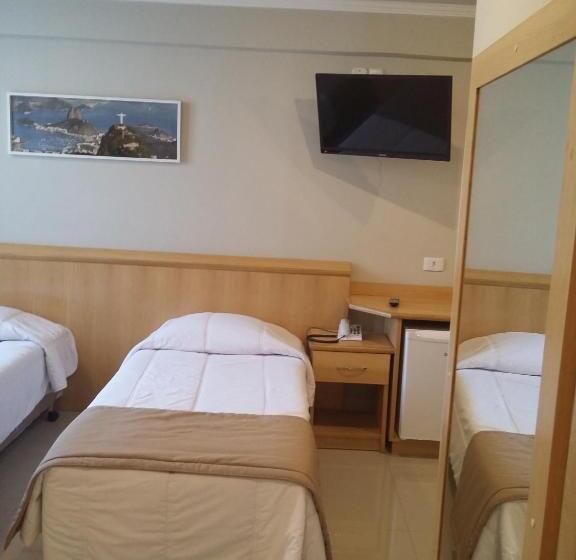 Quarto Estandar, Saionara