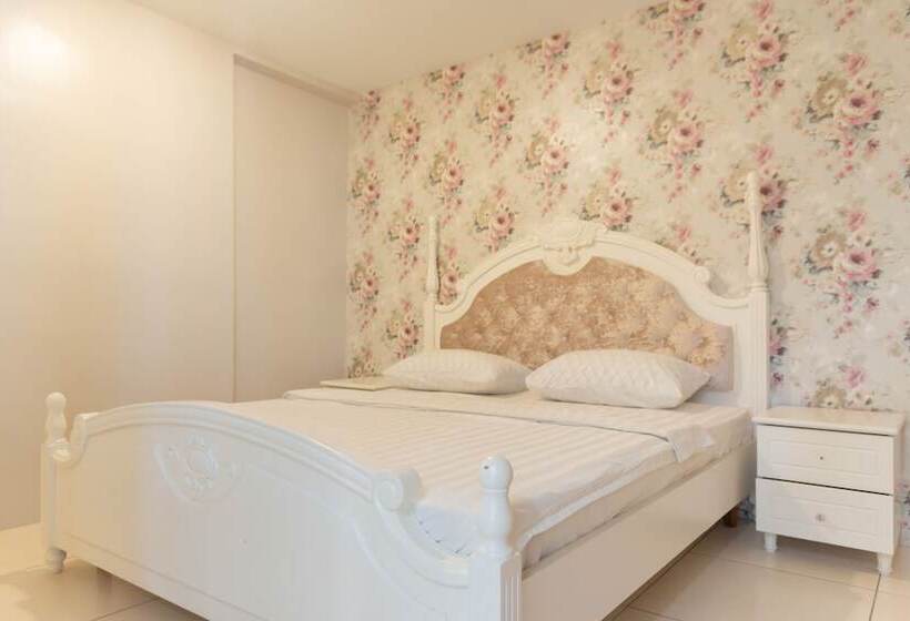 سوییت خانوادگی, Simfoni Resort