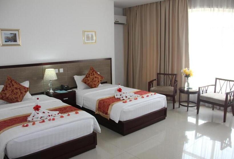 Quarto Triplo Comfort, Soluxe Cairo