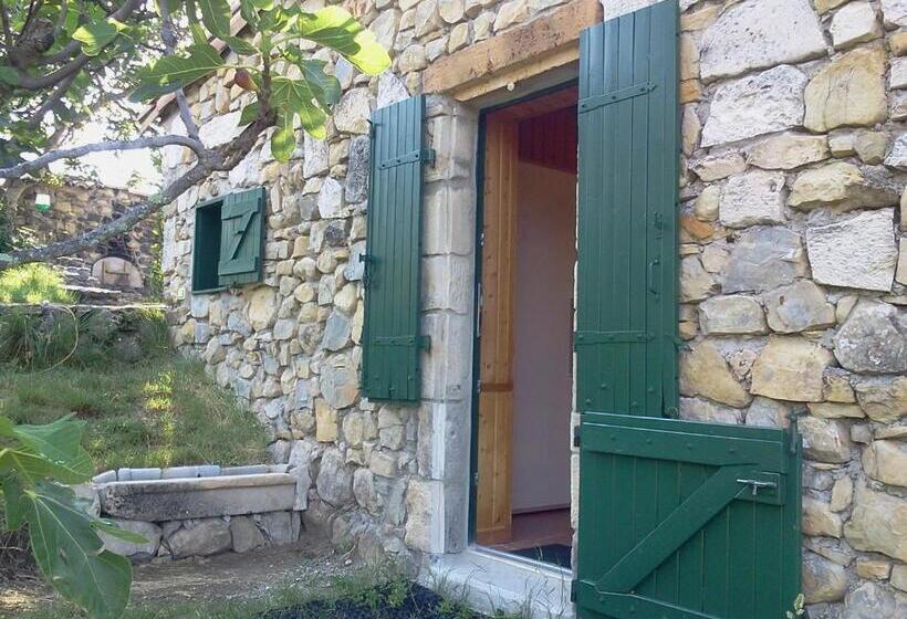 Номер Стандарт Вид на Парк, Le Relais De Vazeille