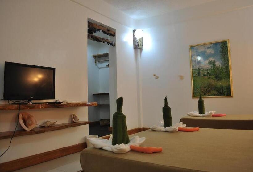 豪华园景房, Cocoloco Beach Resort