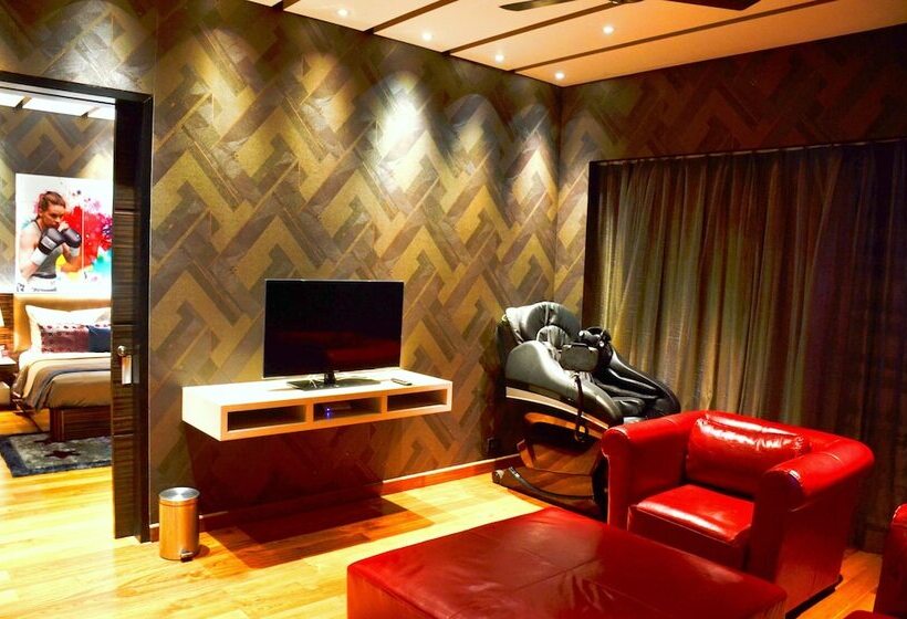 Номер Deluxe Вид на Бассейн, Planet Hollywood Beach Resort Goa