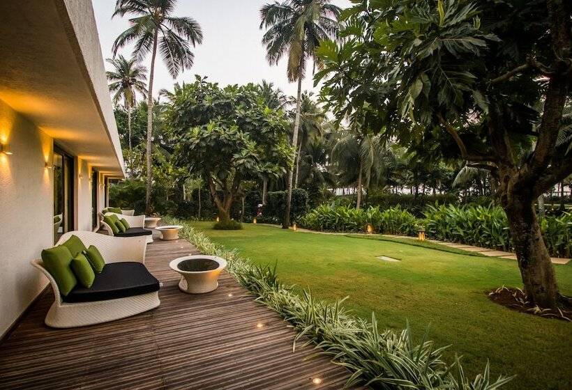 Президентский Люкс, Planet Hollywood Beach Resort Goa