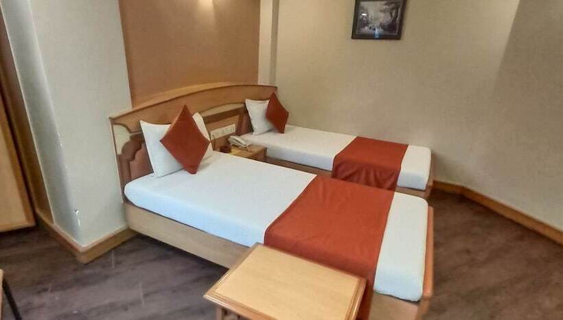 Quarto Deluxe, Prime