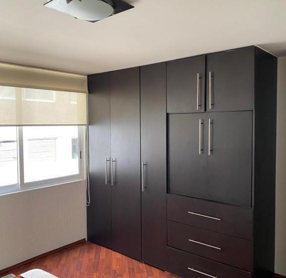 Apartamento 2 Dormitórios, Grupo Kings Suites Chimborazo