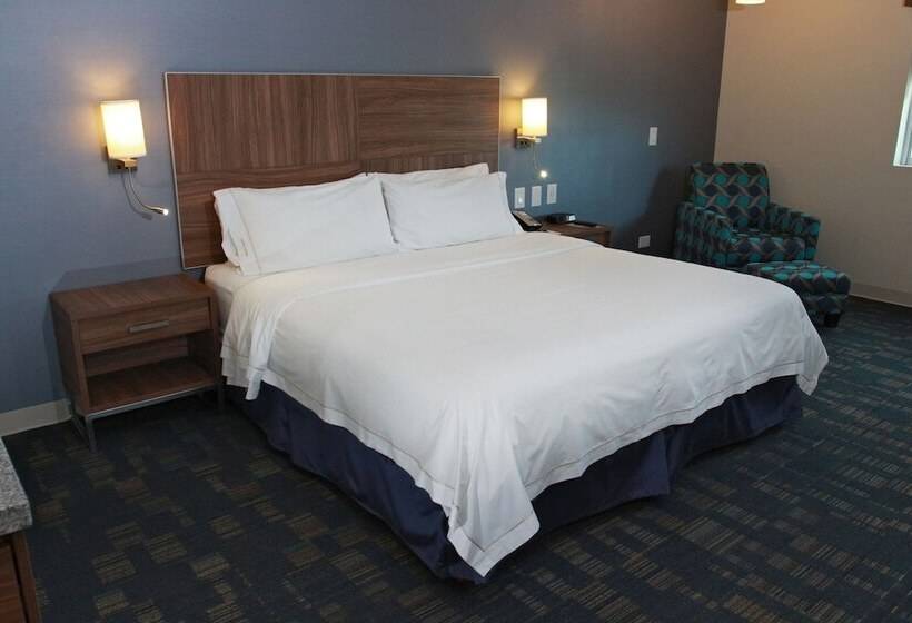 スイート, Holiday Inn Express & Suites Mexicali, An Ihg