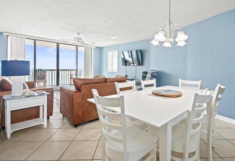 בית, 4 חדרי שינה, Ocean Bay Club Unit 1206