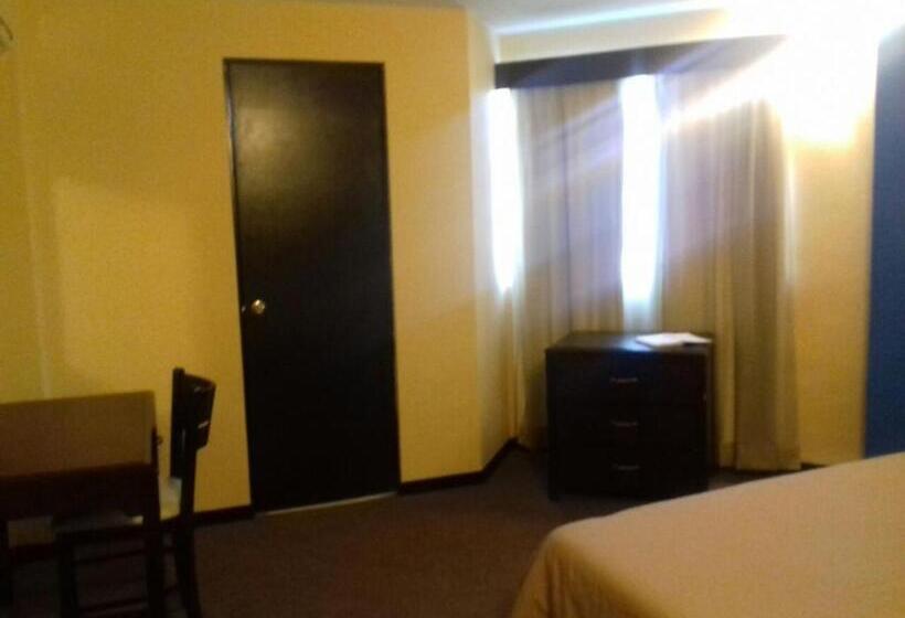 Quarto Superior, Chn Hotel Monterrey Santa Fe