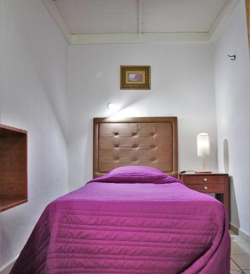スタンダードシングルルーム, Hostel Lit Guadalajara