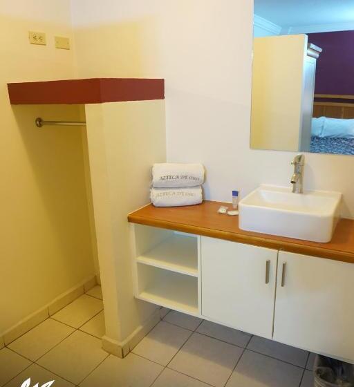Habitación Estándar 2 Camas Matrimonio, Azteca De Oro Mexicali