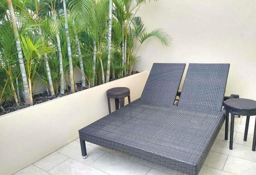 Люкс Кровать Кинг, Holiday Inn Huatulco, An Ihg