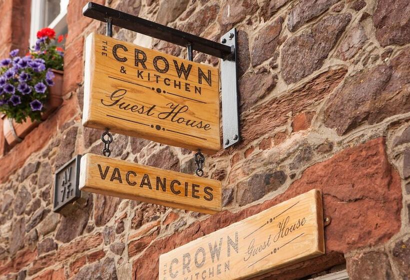 Номер Superior, The Crown Guest House
