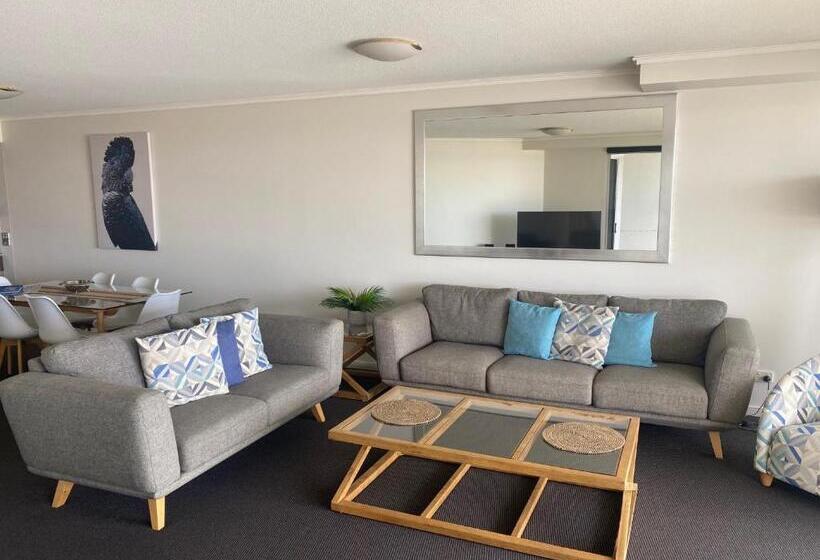 Апартаменты Deluxe 1 Спальня, Waves Maroochy River