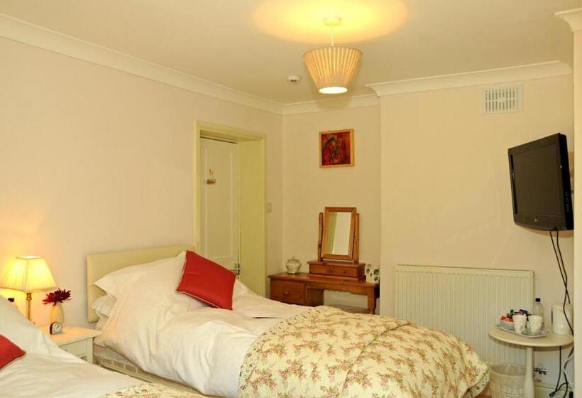 Номер Стандарт, Pant Teg B & B