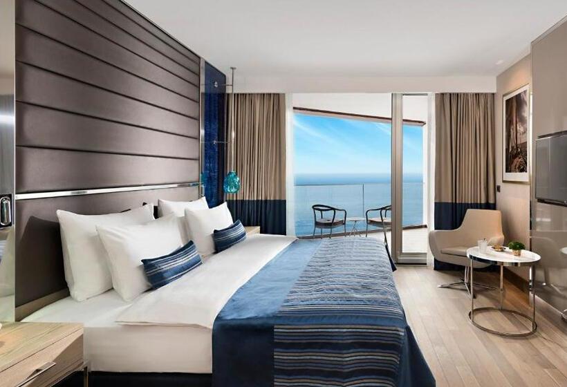 سوییت جونیور کلاب, Crowne Plaza Florya Istanbul, An Ihg