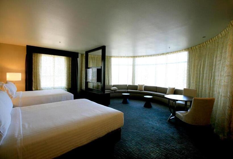 Пентхаус Люкс, Holiday Inn Express & Suites Anaheim Resort Area, An Ihg