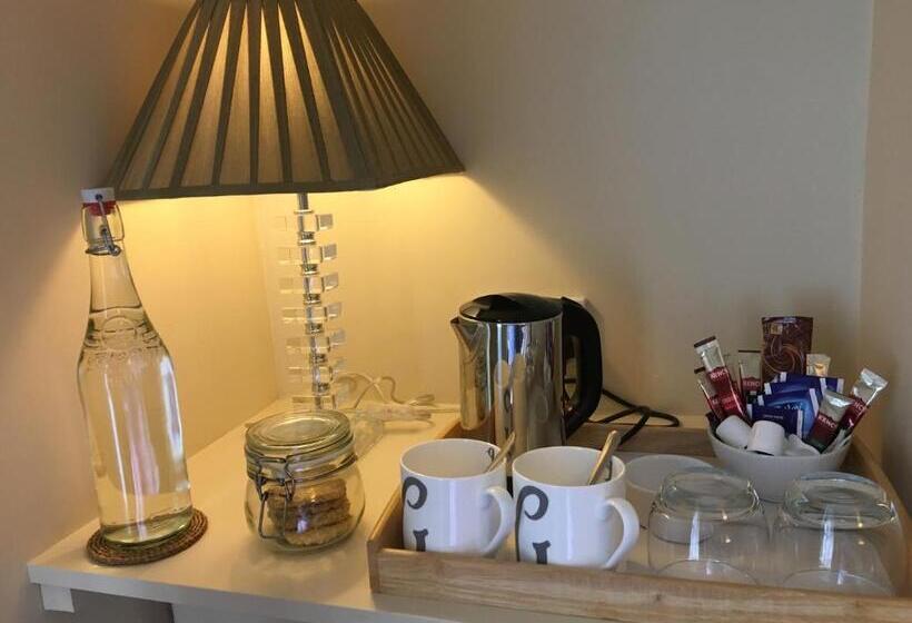 חדר סטנדרט עם מיטת קינג, Ashbury Bed & Breakfast