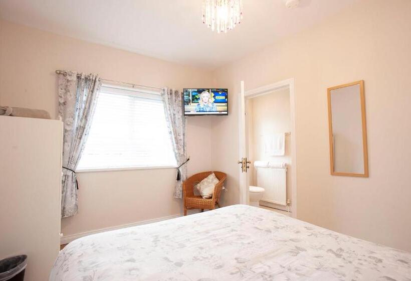 Номер Стандарт, Causeway B&b
