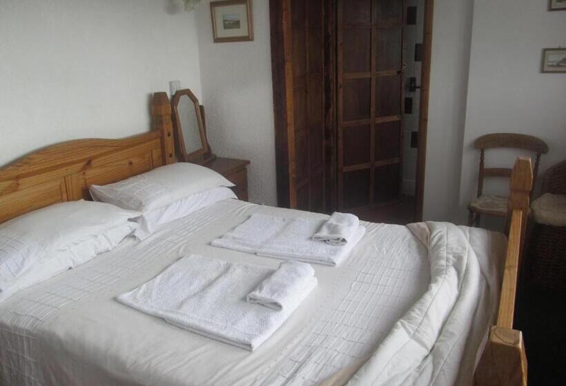 Номер Стандарт Вид на Море, Upton Cross B&b