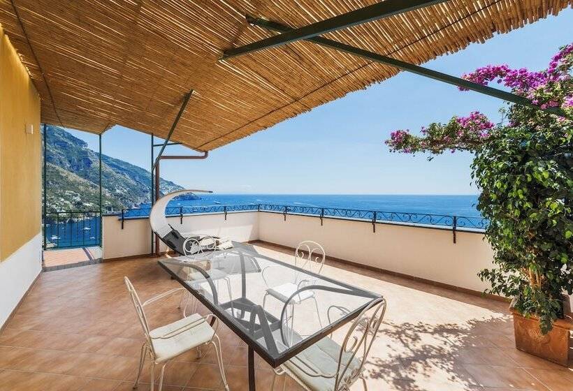 Люкс Superior Вид на Море, Villa Magia