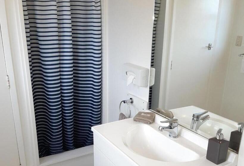 Апартаменты 1 Спальня, Little Haven Formerly 52 On Rifle Motel