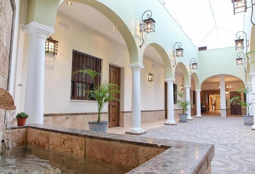 Номер Стандарт Трехместный, Hostal Garlu