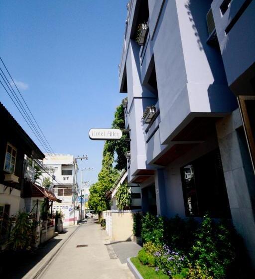 수피리어 룸 도시 전망, Alley