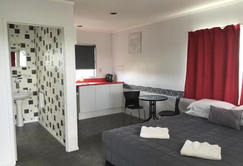 Студия Стандарт, North End Motel