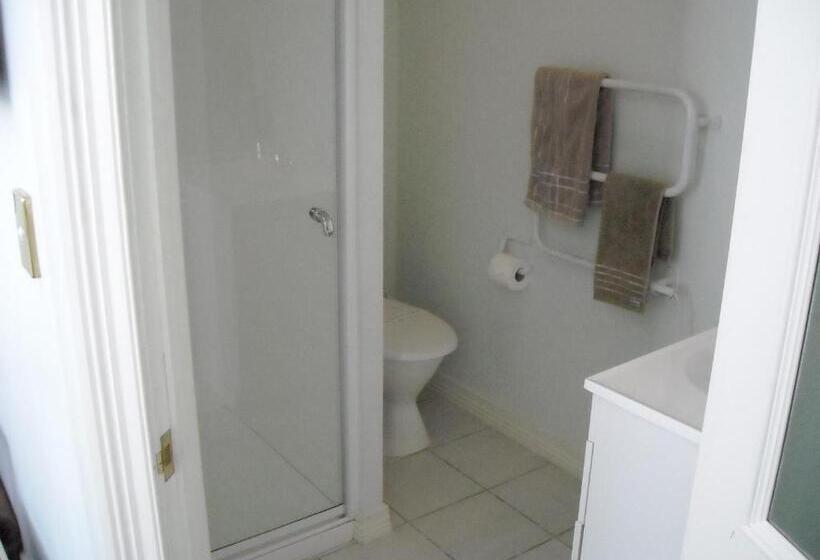 Номер Basic, Admirals Lodge