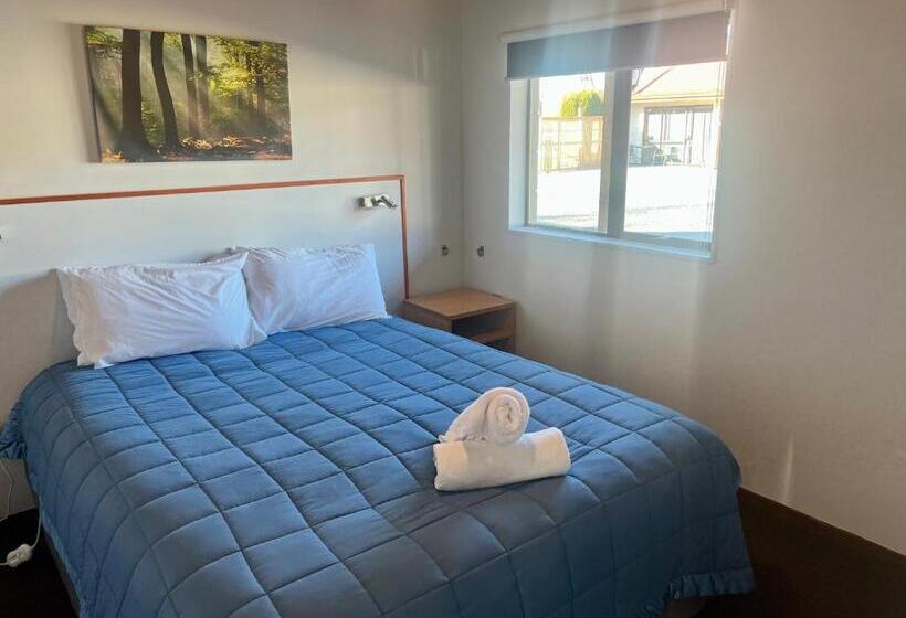 Апартаменты 2 Спальни, Pinewood Motels