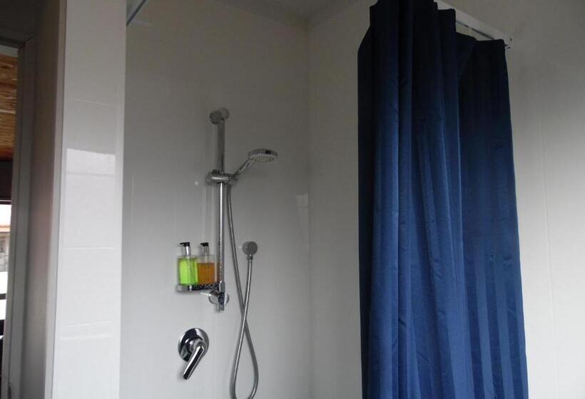 Студия Стандарт, Pinewood Motels