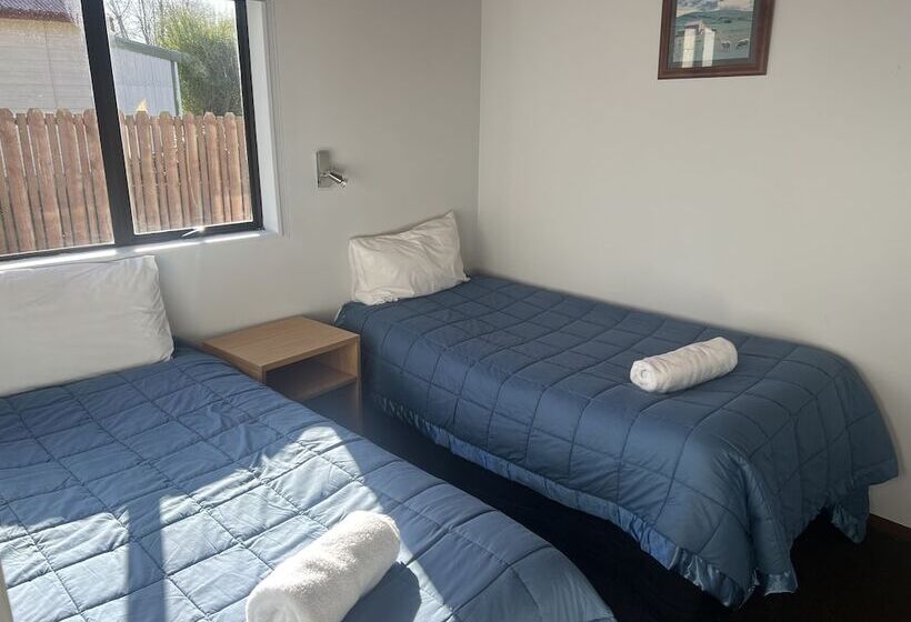 Апартаменты 2 Спальни, Pinewood Motels