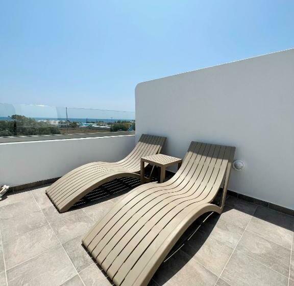 스탠다드 룸 바다 전망, White Lily Suites & Lofts   Adults Only 16 Plus