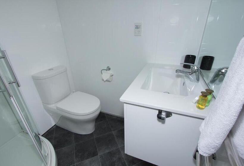 2 Bedrooms Apartment Lake View, Caples Court Motel & Apartments