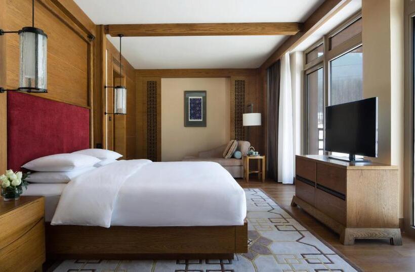 Номер Deluxe Кровать Кинг, Hyatt Regency Changbaishan