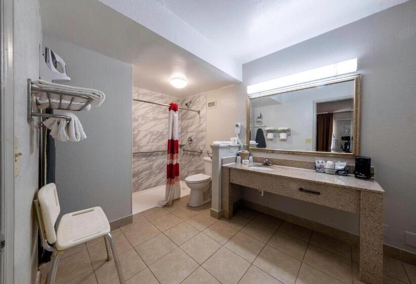 Номер Superior Адаптированный для Инвалидов, Red Roof Inn Charlottesville