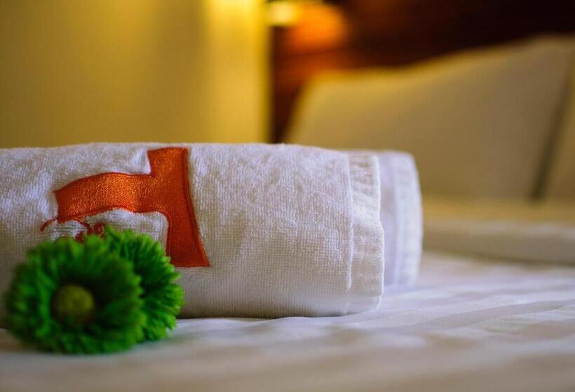 디럭스 4인 룸, T Hotel Tandop