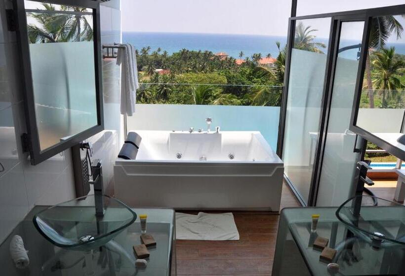 Номер Deluxe Вид на Море, Villa Thawthisa