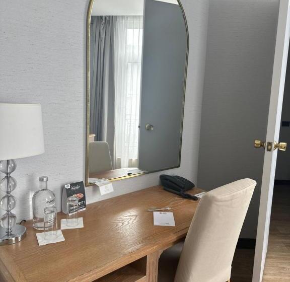 Quarto Estandar, Best Western Plus Le Picardy