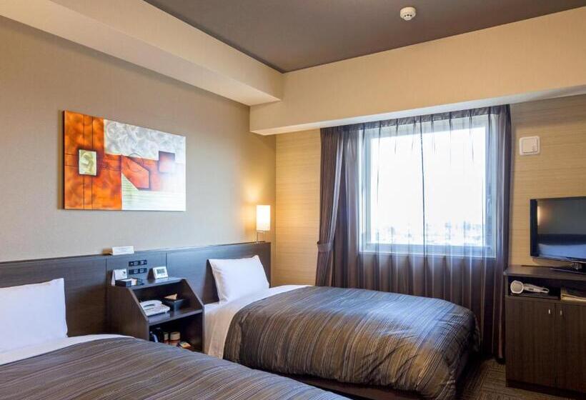 Номер Комфорт, Route Inn Minami Yokkaichi