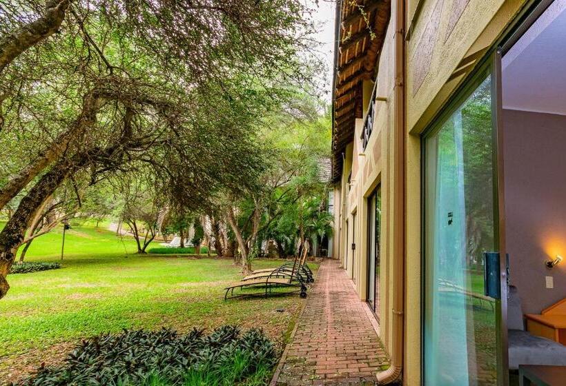 Семейный Номер, Sanbonani Resort Hotel And Spa