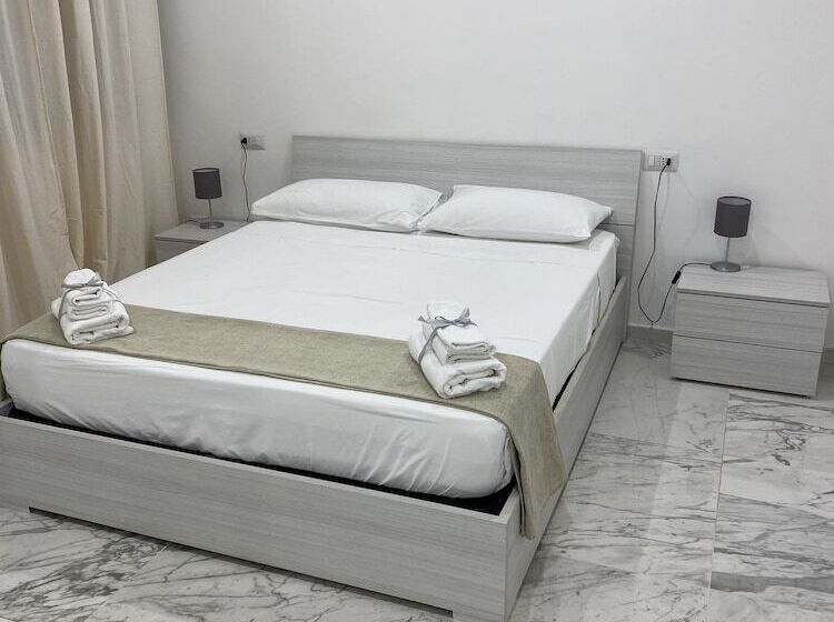 اتاق لوکس, B&b De Rossi185