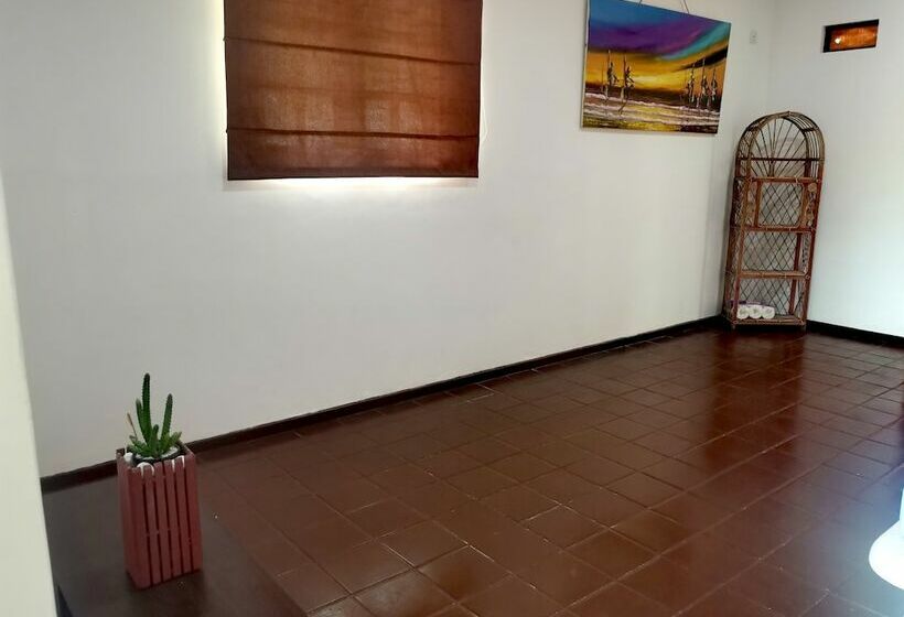 Бунгало Deluxe, Helios Beach Resort
