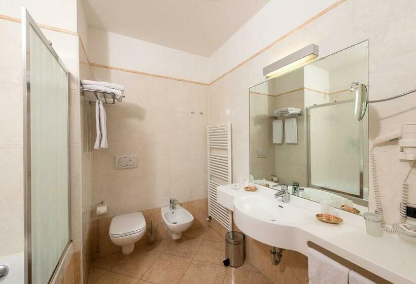 Классический Номер, Lady Maria Hotel Wellness & Resort