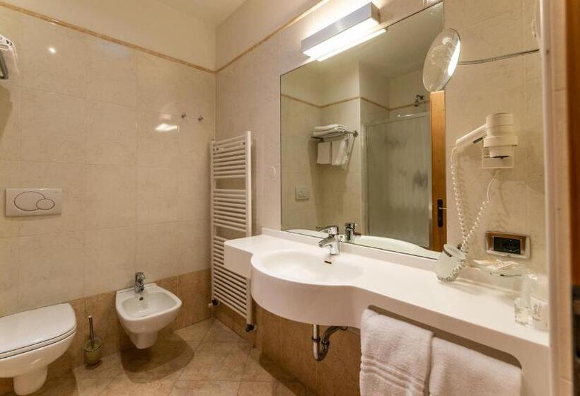 Номер Deluxe, Lady Maria Hotel Wellness & Resort