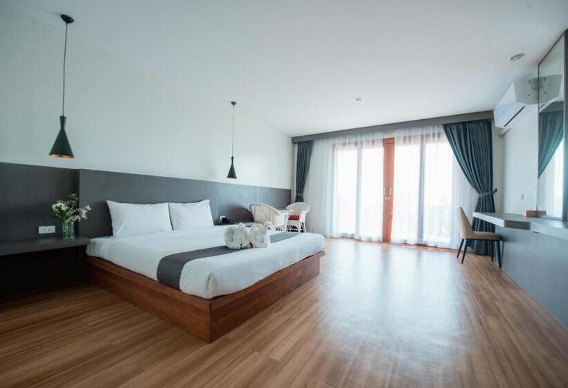 Номер Superior, Nana Beach Hotel & Resort