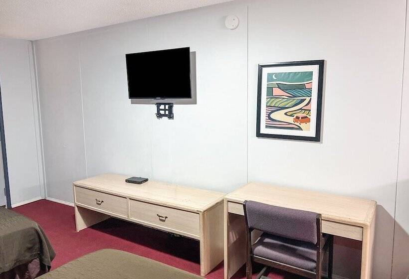 Номер Basic, Country Club Inn