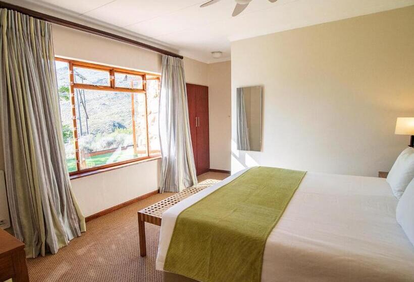 Шале 1 Спальня, Piekenierskloof Mountain Resort By Dream Resorts